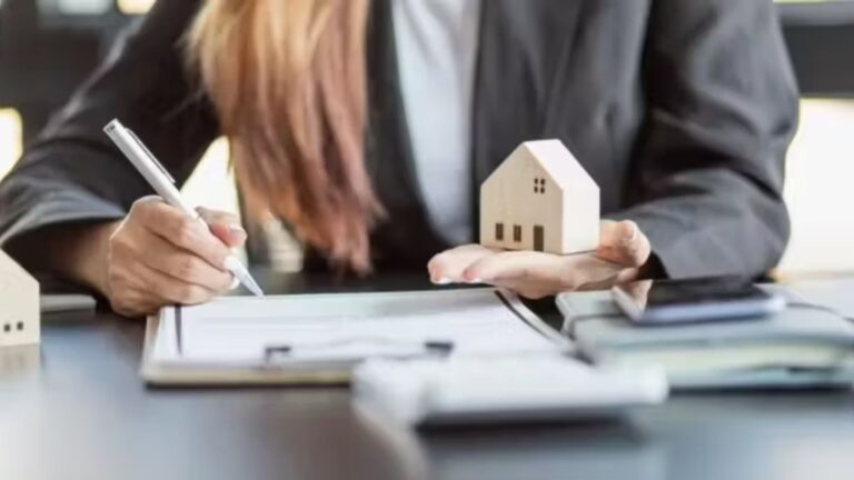 Do I Need to Tell Insurance if I Move?