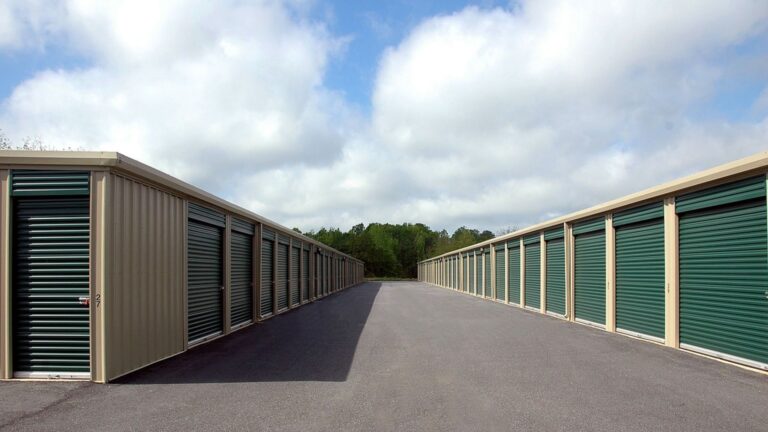 How Do I Decide What Size Storage Unit I Need?