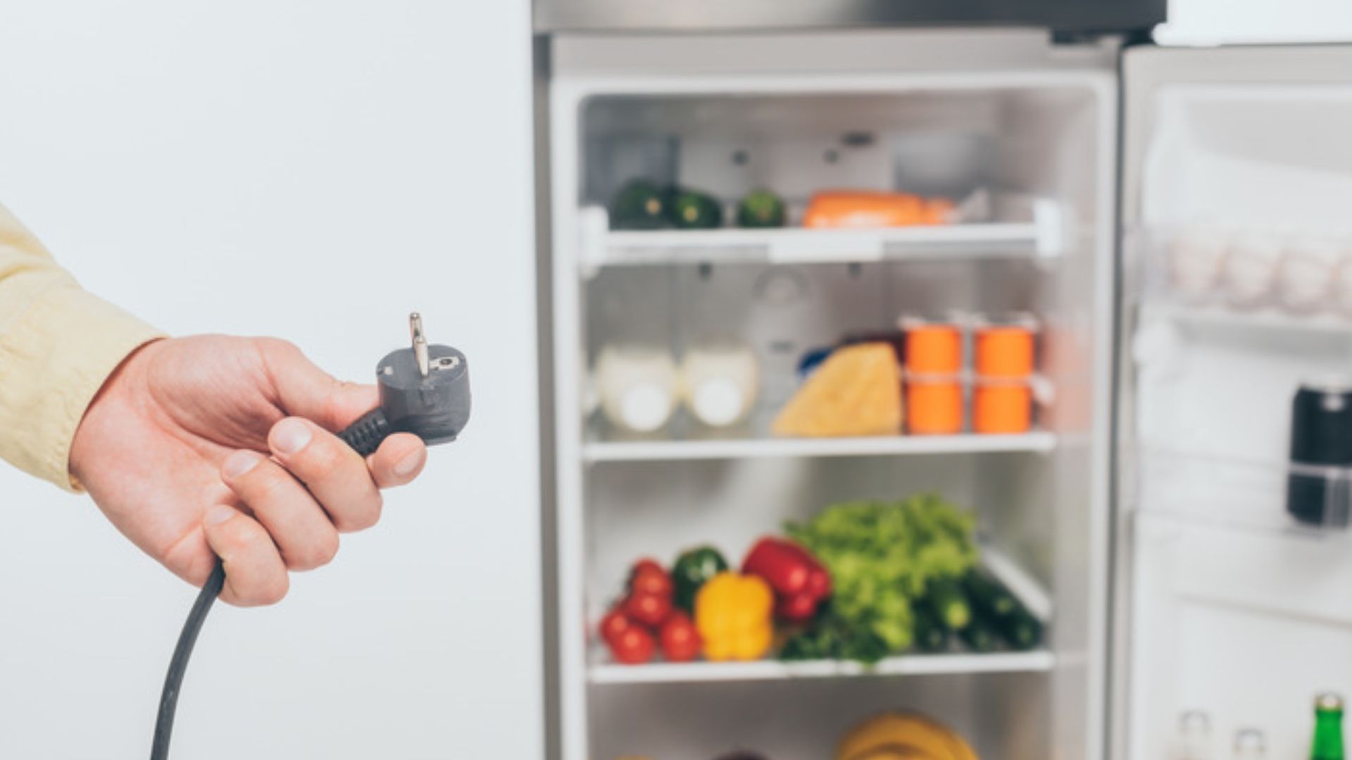 How Long to Wait to Plug in the Freezer After Moving?