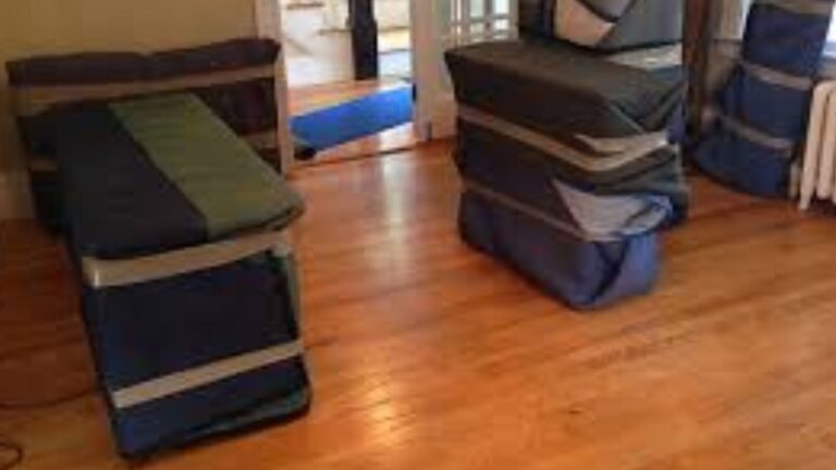 How to Properly Use Moving Blankets?
